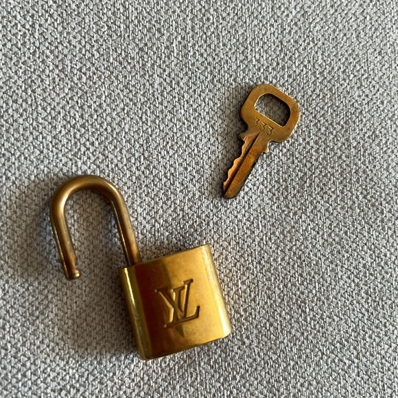 Rare Authentic LV Lock and Key Angel Number #333 - Picture 3 of 5